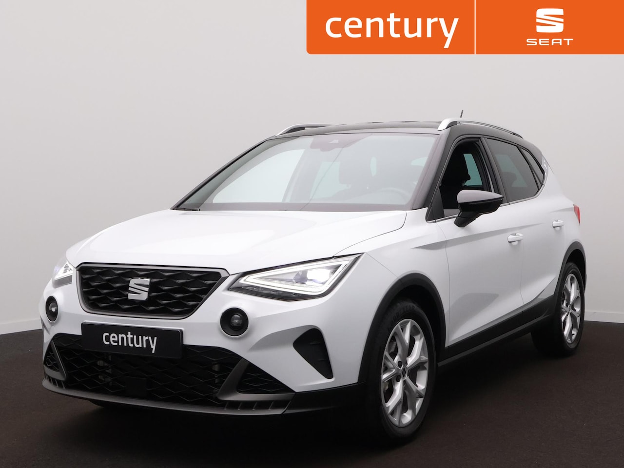 SEAT Arona - 1.0 EcoTSI FR Business Connect DSG / Climate / Cruise / PDC - AutoWereld.nl