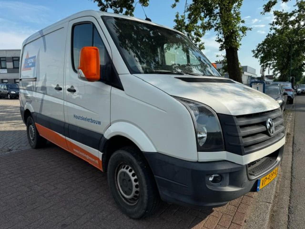 Volkswagen Crafter - 35 2.0 TDI Airco,Navigatie,2x Schuifdeur MOTOR DEFECT - AutoWereld.nl