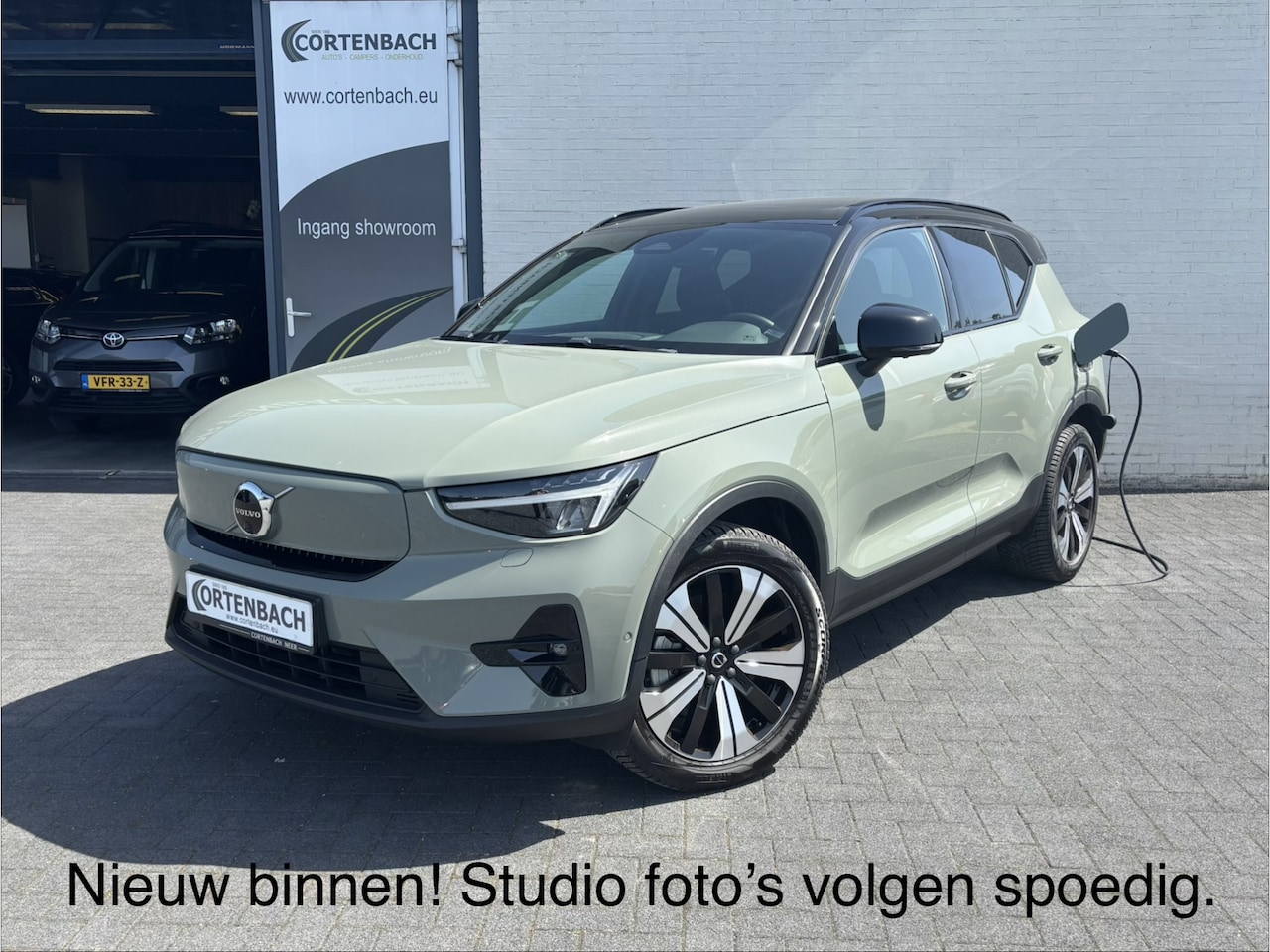 Volvo XC40 - Recharge Ultimate 70 kWh | Zwenkbare trekhaak | panorama dak | Blis | Memory | Adaptieve c - AutoWereld.nl