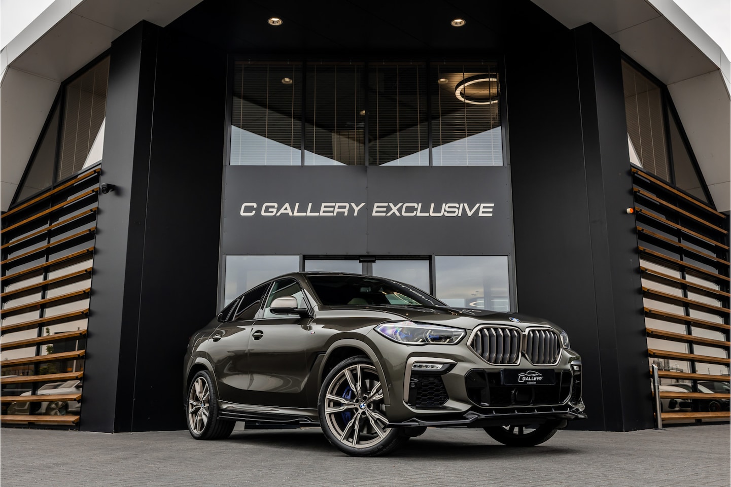 BMW X6 - M50i High Executive - Origineel NL | BTW | M Sport | Panorama | Laser | H&K | Elek. Trekha - AutoWereld.nl