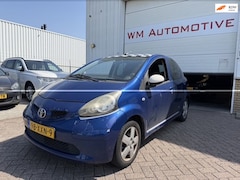 Toyota Aygo - 1.0-12V +