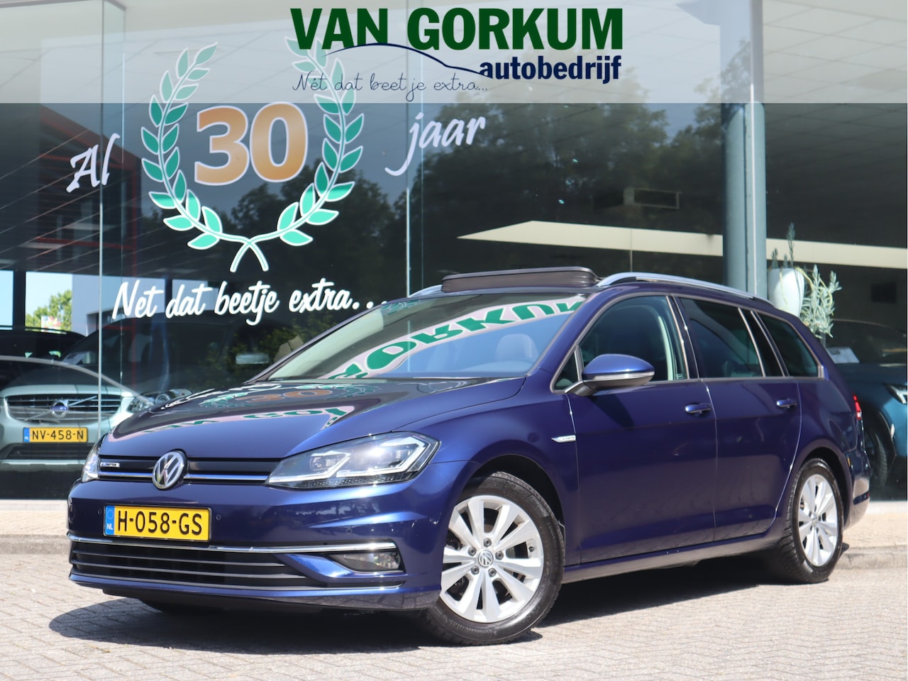 Volkswagen Golf Variant - 1.5 TSI Comfortline Business Pano / Navi / ACC / PDC - AutoWereld.nl
