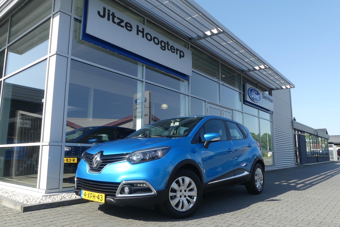 Renault Captur - 0.9 TCe Expression TREKHAAK, STOELVERWARMING, CRUISE, AIRCO, PDC, ELEKT. RAMEN, 91.534KM - AutoWereld.nl