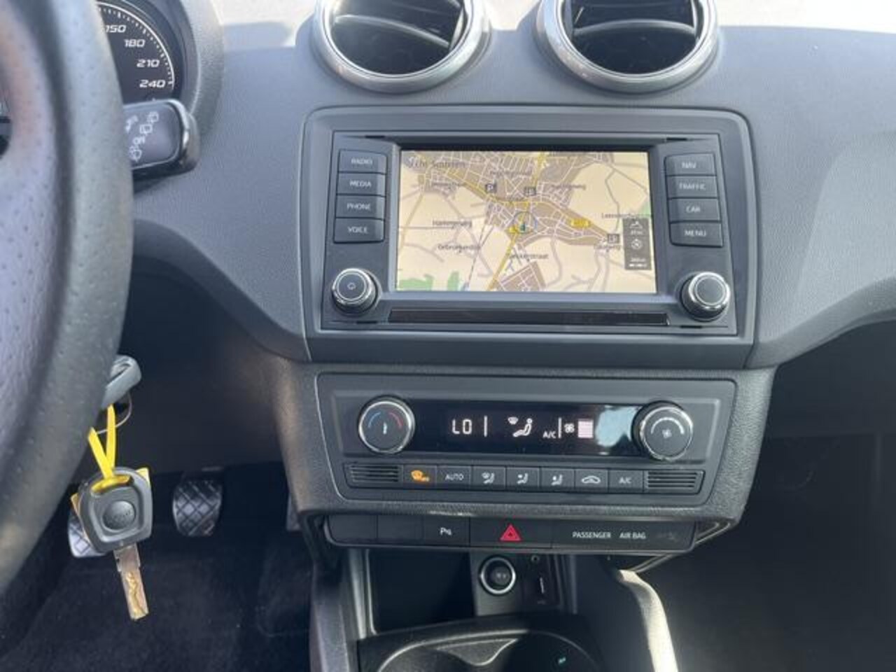 SEAT Ibiza - 1.2 TSI FR nwe LMV,navi, cruise, ECC, 1 jaar Bovag