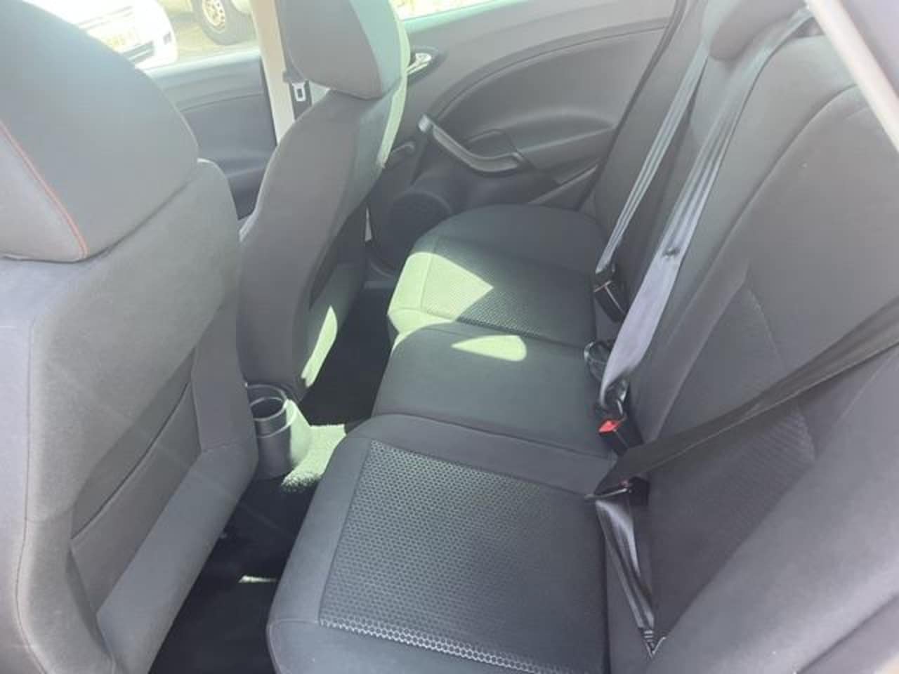 SEAT Ibiza - 1.2 TSI FR nwe LMV,navi, cruise, ECC, 1 jaar Bovag