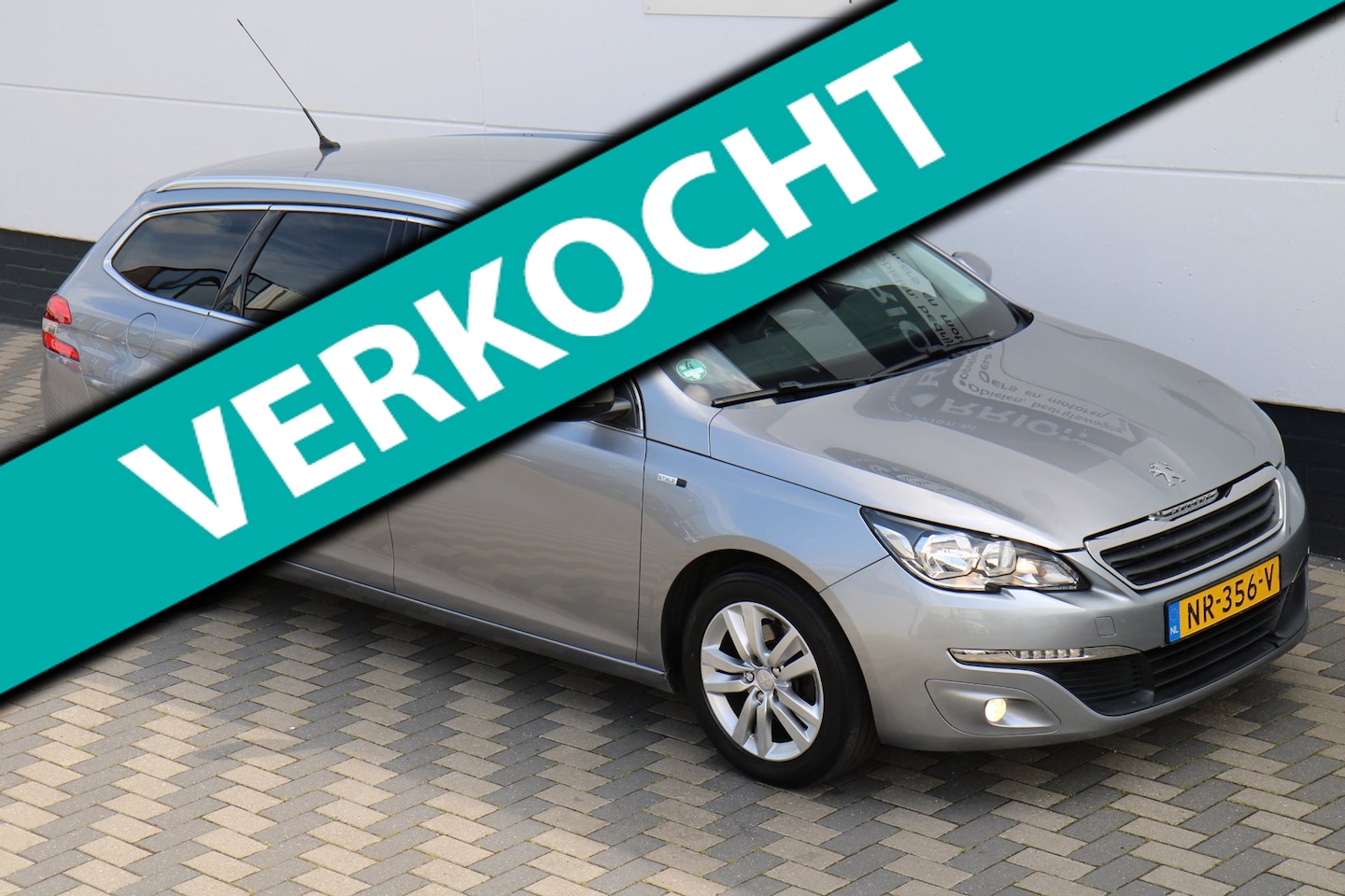 Peugeot 308 SW - 1.2 PureTech Executive Navi Cruise LED APK ! - AutoWereld.nl