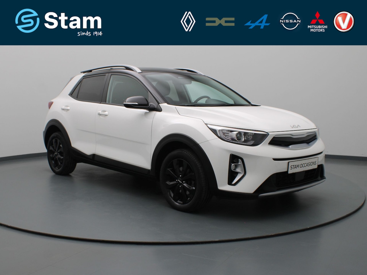 Kia Stonic - 1.0 T-GDi MHEV DynamicPlusLine Navigatie | Trekhaak - AutoWereld.nl