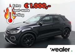 Volkswagen T-Roc - 1.5 TSI Style | 150 PK | Adaptive cruise control | Achteruitrijcamera | 18" velgen | Apple