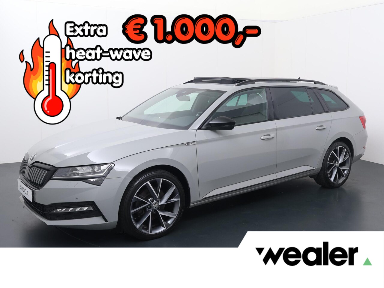 Skoda Superb Combi - 1.4 TSI iV Sportline Business | 218 PK | SoH 94% | Panoramadak | Matrix LED koplampen | 19 - AutoWereld.nl