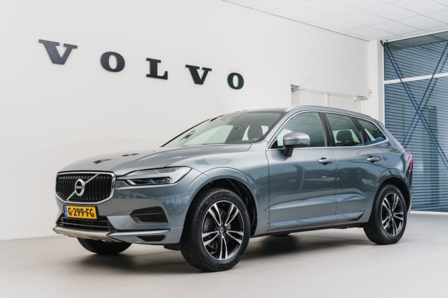 Volvo XC60 - T5 Geartronic Momentum - AutoWereld.nl