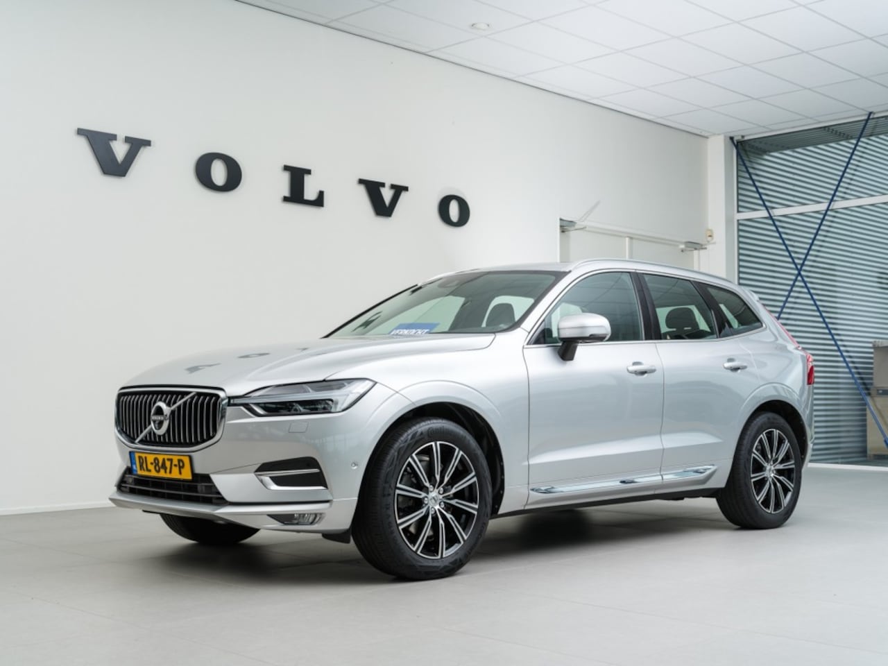 Volvo XC60 - 2.0 T5 AWD Inscription 2.0 T5 AWD INSCRIPTION - AutoWereld.nl