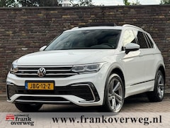 Volkswagen Tiguan - 1.4 TSI eHybrid R-LINE Panodak Head-Up Leer Trekhaak