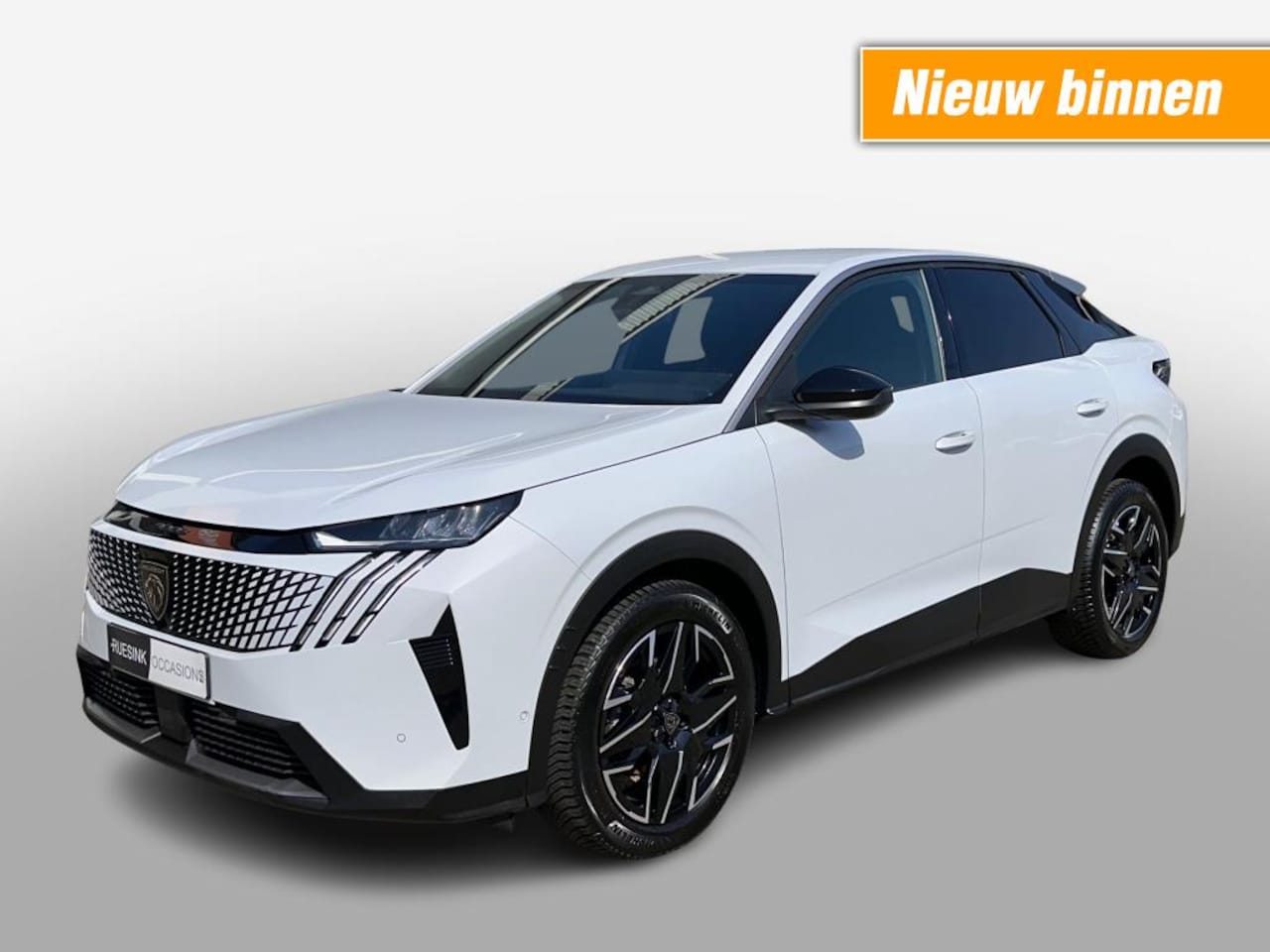 Peugeot 3008 - 1.2 HYB 145 ALLURE - AutoWereld.nl