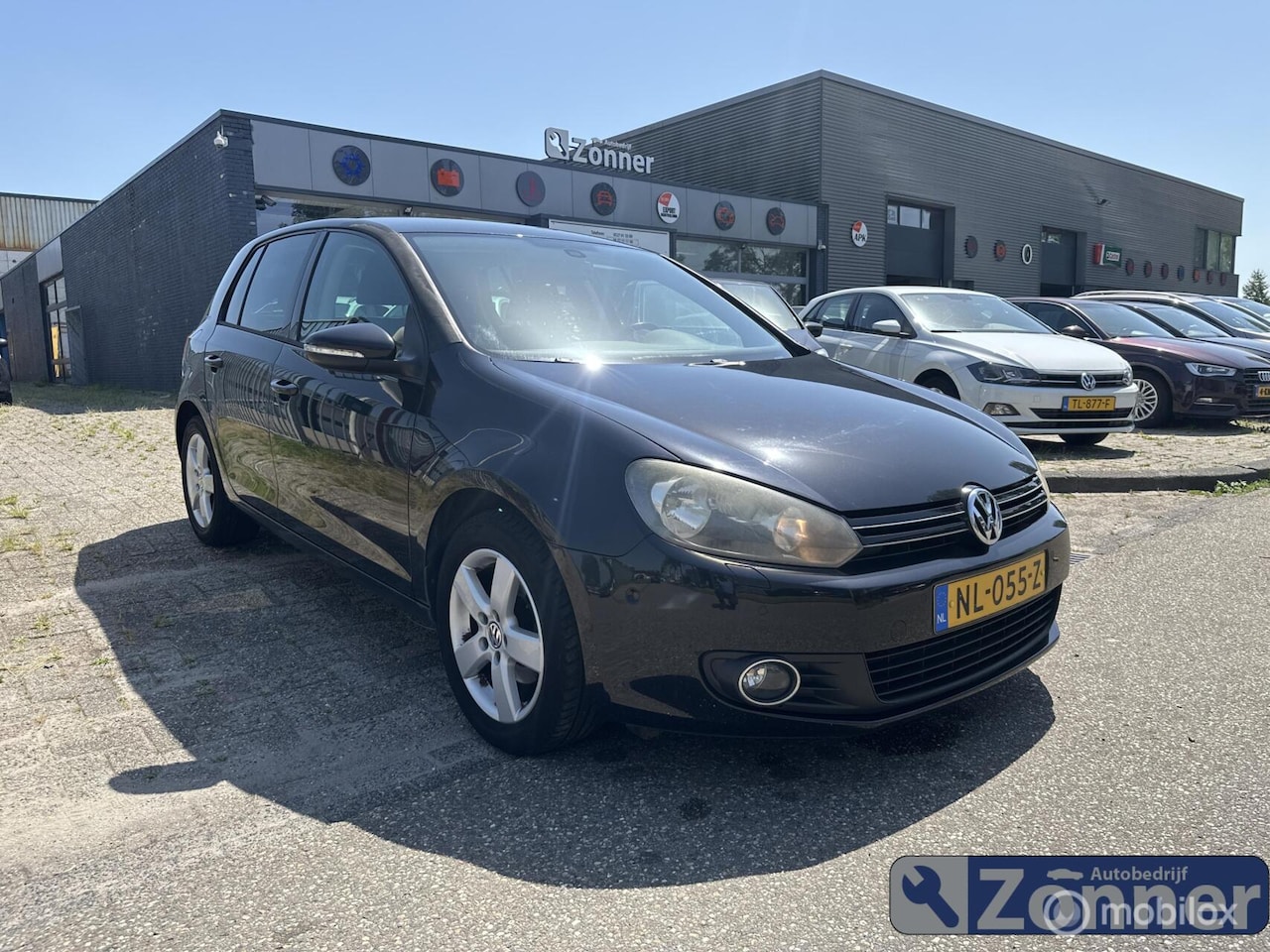 Volkswagen Golf - 1.2 TSI Highline BlueMotion 1.2 TSI Highline BlueMotion - AutoWereld.nl