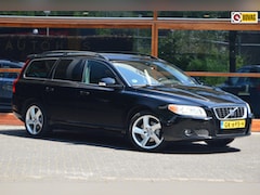 Volvo V70 - 2.5T | Stoelverwarming | Automaat | Cruise | Perfect onderhouden |
