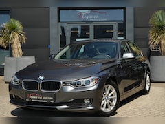 BMW 3-serie - 320i EfficientDynamics Edition Executive 170pk Navigatie/PDC/ClimateControl