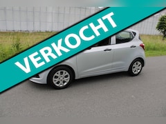 Hyundai i10 - 1.0i i-Motion 5 Drs met Airco