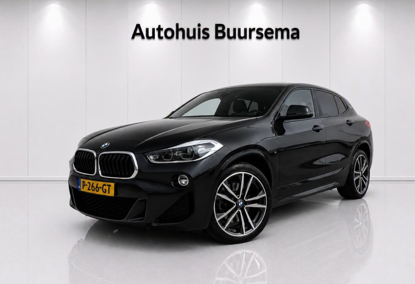 BMW X2 - sDrive20i M-Sport*Head-up*LED+*Navi+*PDC - AutoWereld.nl