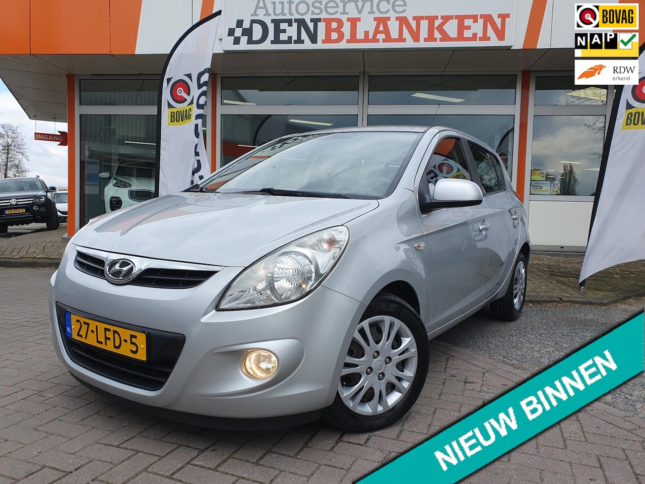 Hyundai i20 - 1.4i DynamicVersion 5drs Automaat BJ.2010 / Airco / Elektr. Pakket / Lage kmstand NAP!! - AutoWereld.nl