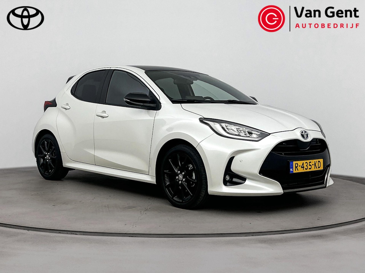 Toyota Yaris - 1.5 Hybrid Executive | Panoramadak | Dodehoek detectie | JBL | Apple Carplay / Android Aut - AutoWereld.nl