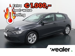 Volkswagen Golf - 1.0 TSI Life | 110 PK | Trekhaak | Adaptive cruise control | Apple Carplay/Android Auto |