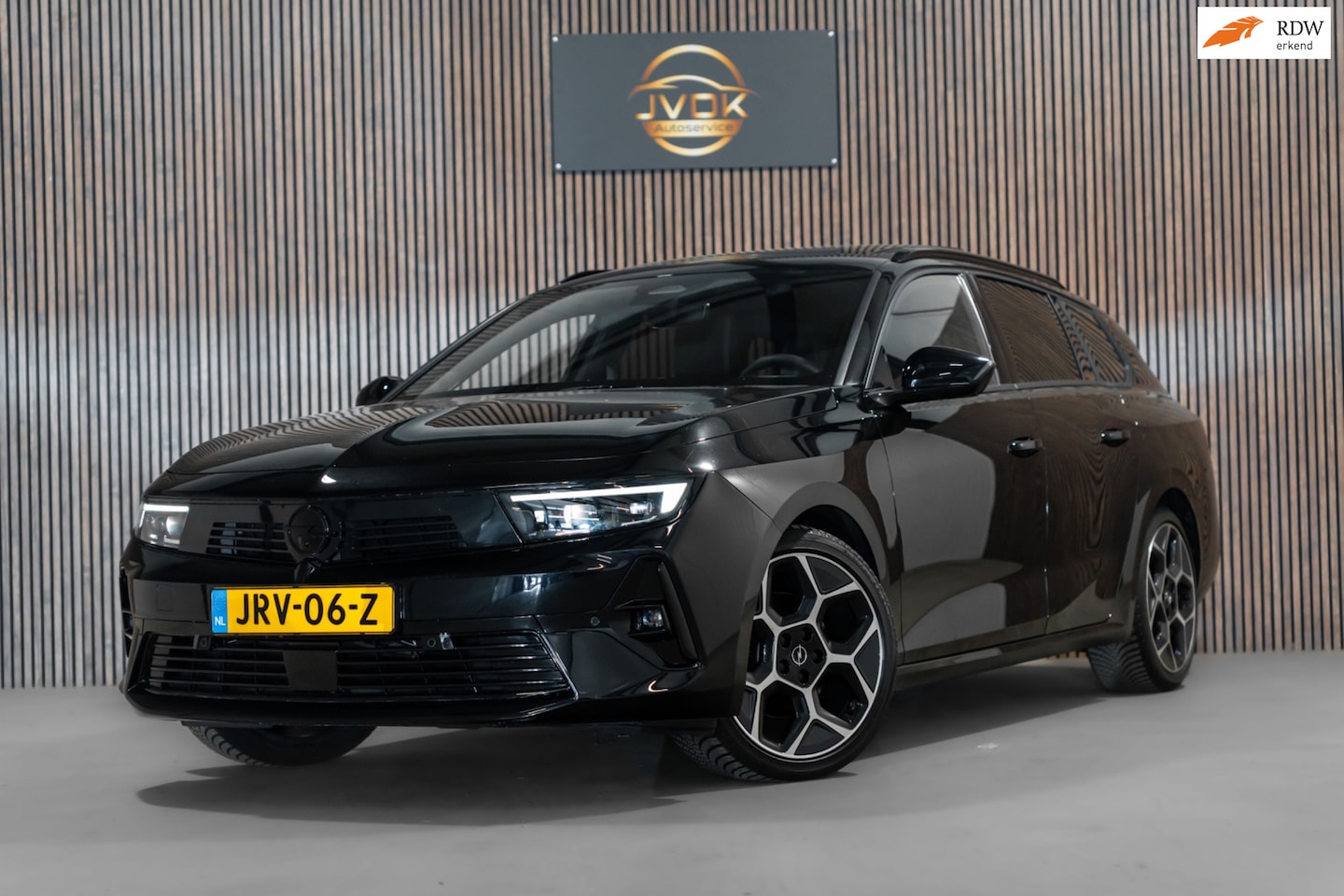 Opel Astra Sports Tourer - 1.2 Elegance Automaat Volledig uitgerust 2024 - AutoWereld.nl