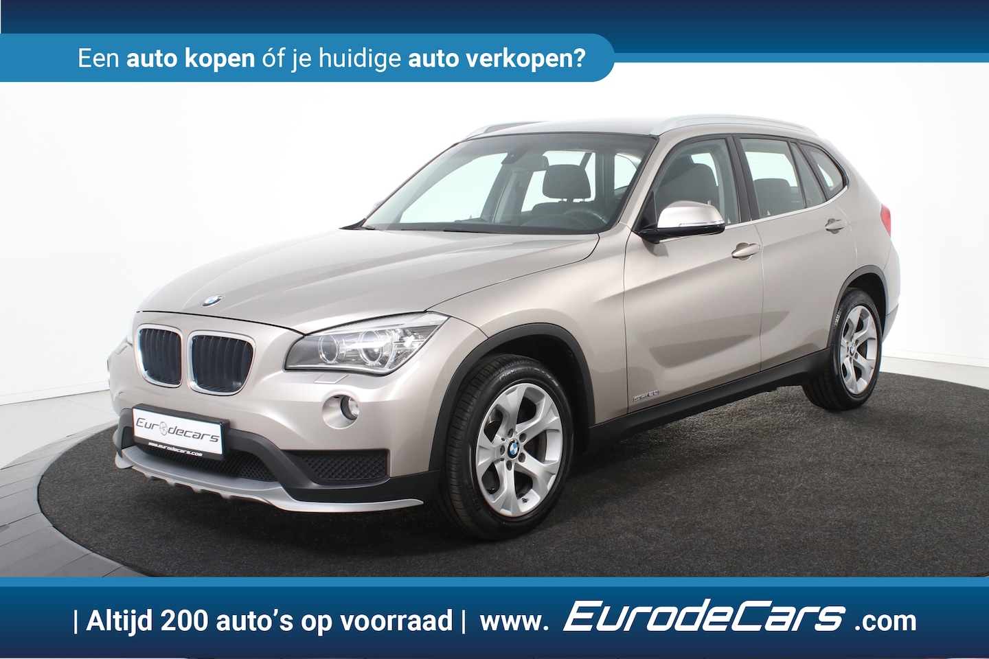 BMW X1 - sDrive20i *Navigatie*PDC*Trekhaak* - AutoWereld.nl
