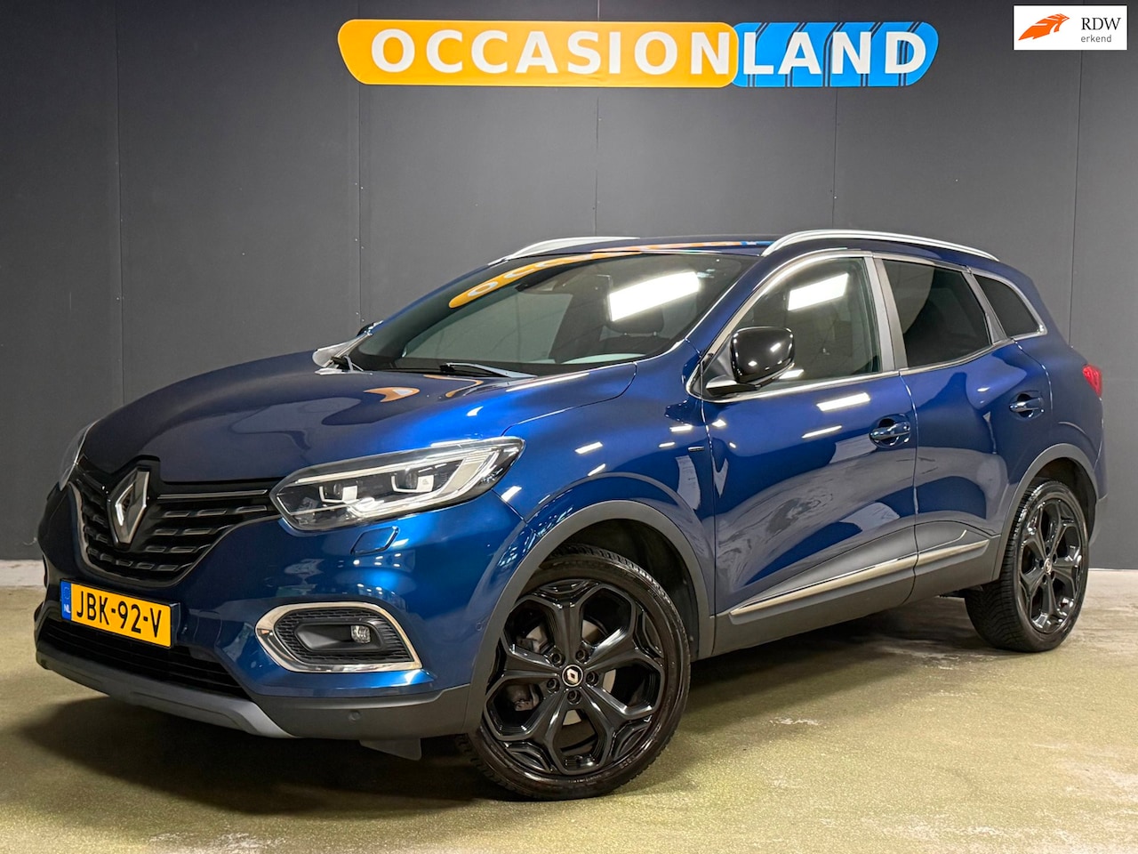 Renault Kadjar - 1.3 TCe Zen BLACK EDITION BOSE|TREKHAAK|KEYLESS|DODEHOEK|CAMERA|CRUISE|STOELV|LED|SFEER|BL - AutoWereld.nl