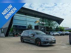 Volkswagen Golf - 8 GTI Clubsport 2.0 TSI 300pk Panoramadak IQ light Camera 19" LMV