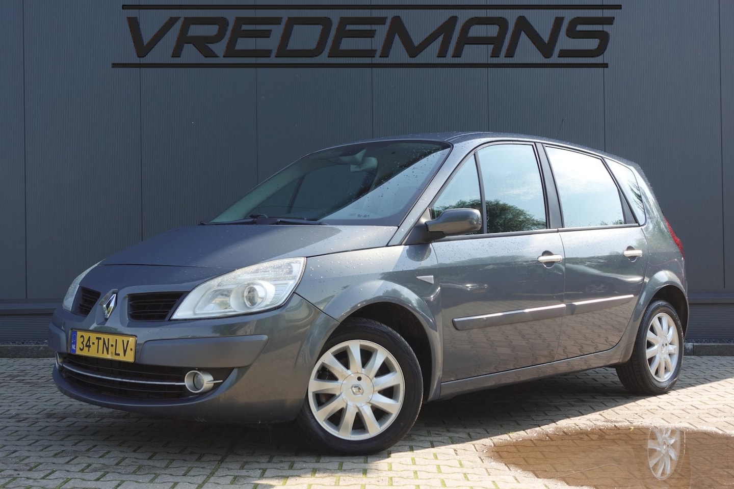 Renault Scénic - 1.6-16V Tech Line 1.6-16V Tech Line - AutoWereld.nl