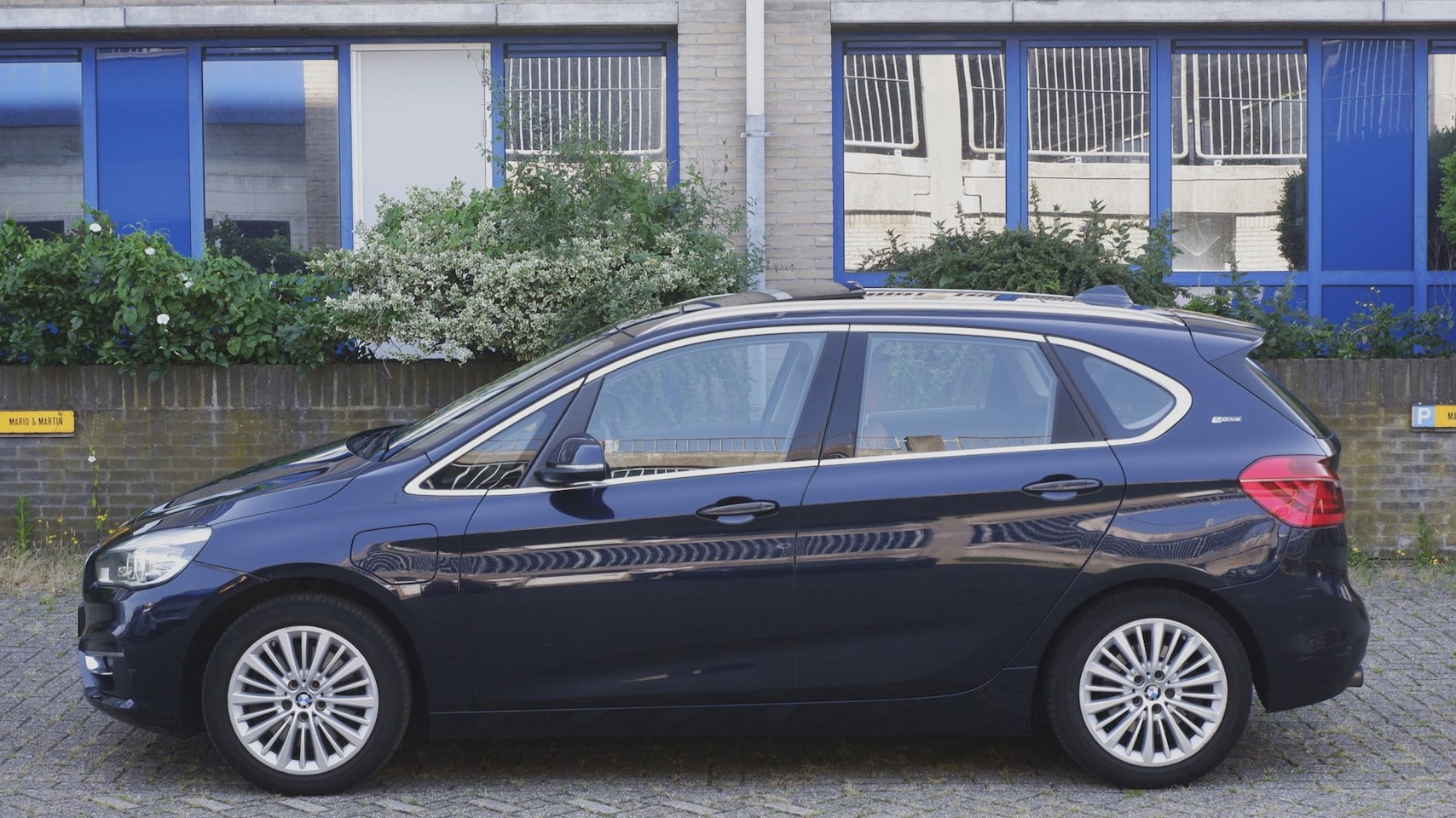 BMW 2-serie Active Tourer - 225xe Centennial High Executive aut. - AutoWereld.nl