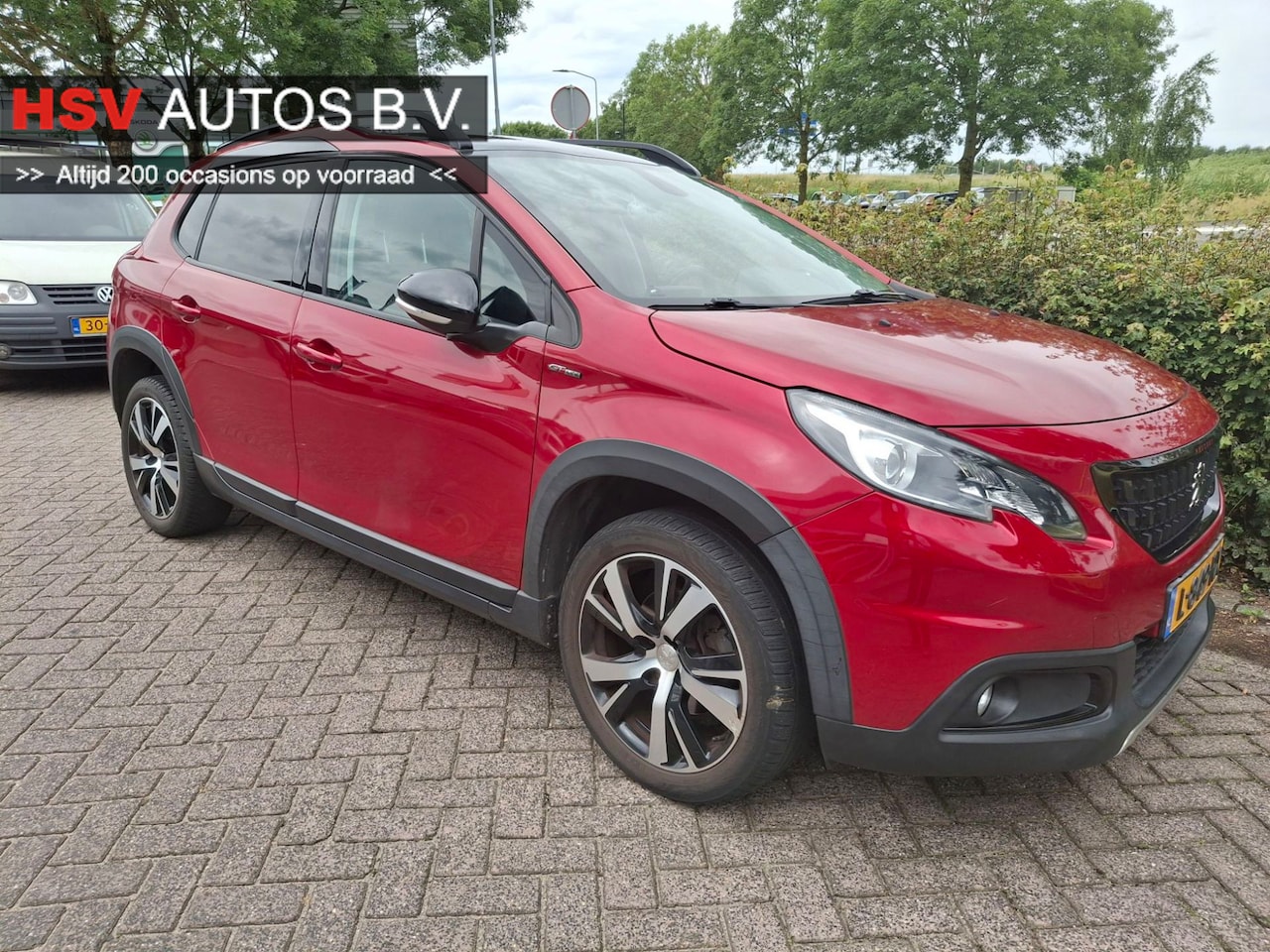 Peugeot 2008 - 1.2 PureTech GT-line navi LM *AUTOMAAT* - AutoWereld.nl