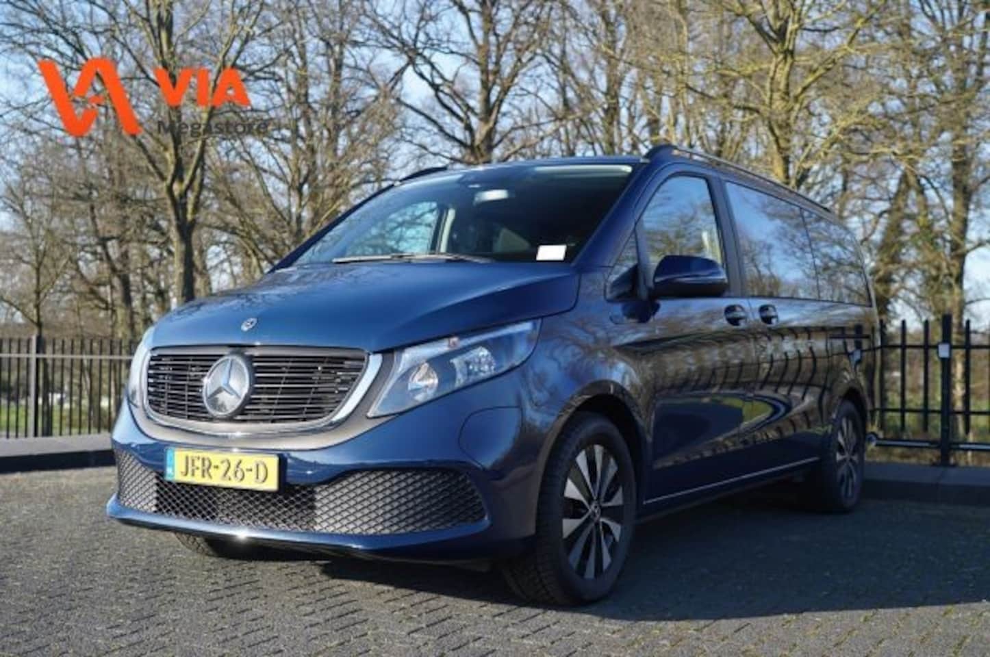 Mercedes-Benz EQV - EQV 300 90kWH | Avantgarde | Lang L2 | 6 pers. | El. deuren | Lichtmetaal | Stoelverw. | - AutoWereld.nl