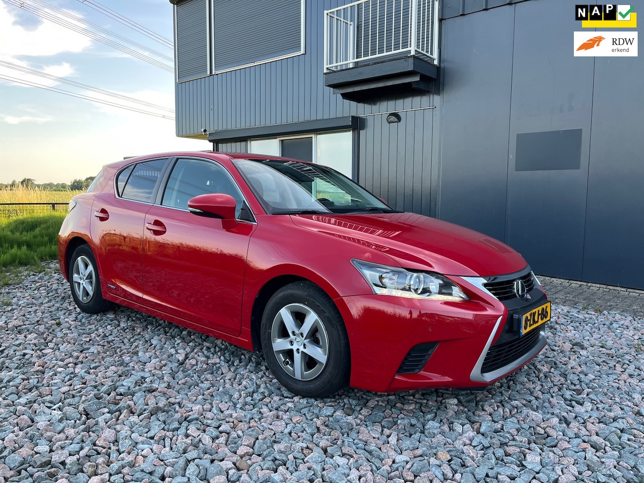 Lexus CT 200h - AutoWereld.nl