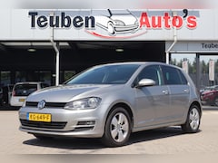 Volkswagen Golf - 1.2 TSI Connected Series | Adaptive Cruise | Navigatie | Trekhaak