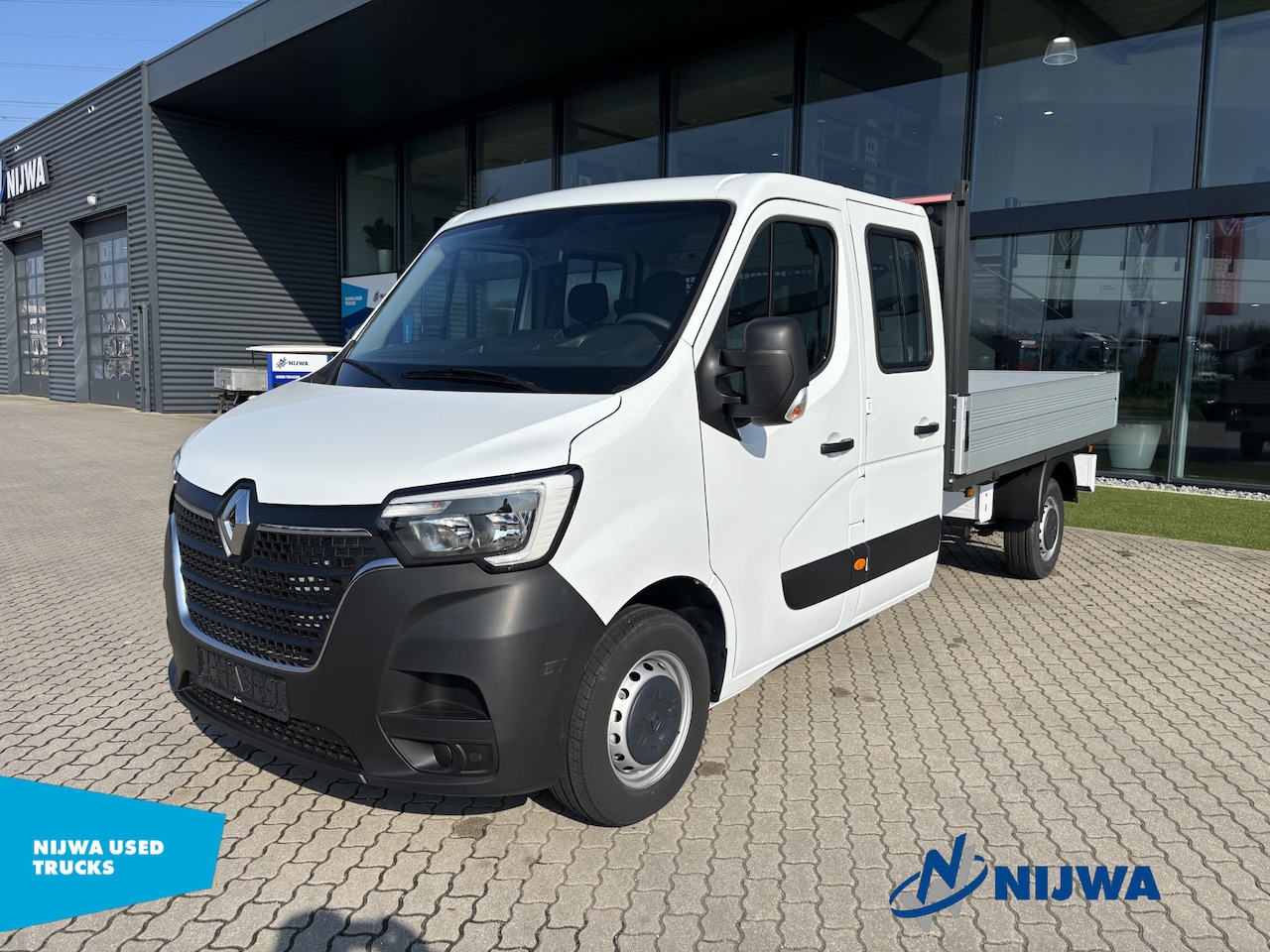 Renault Master - 145 DC + Open laadbak - AutoWereld.nl