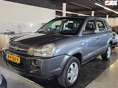 Hyundai Tucson - 2.0i Dynamic/AIRCO/HOGE INSTAP/APK 12-26/