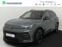 Volkswagen Tiguan - 1.5 eHybrid R-Line Edition | SoH 99% | Panoramadak | Trekhaak | Lederen bekleding “Varenna