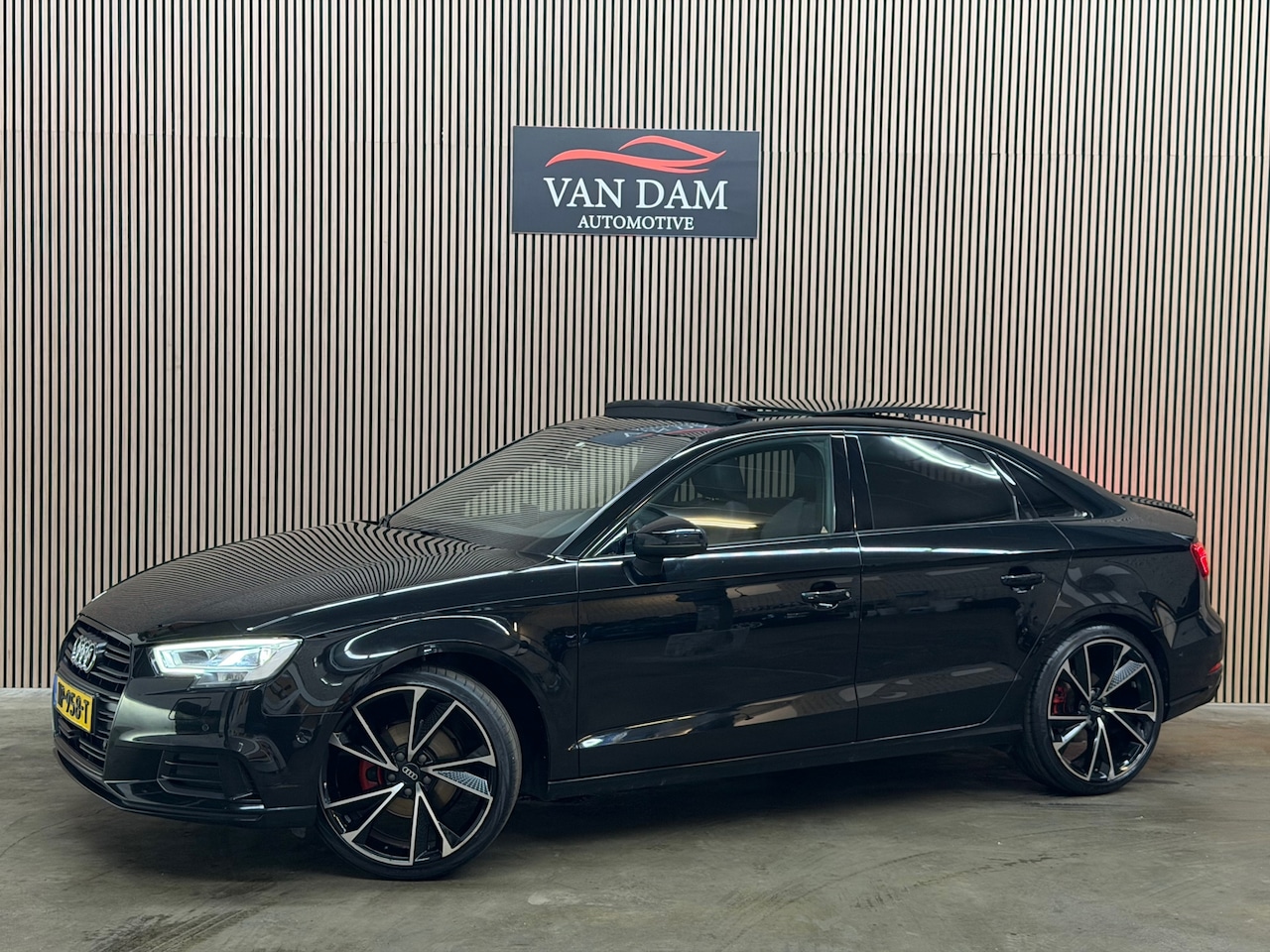 Audi A3 Limousine - 1.4 TFSI CoD Sport Pro Line S 1.4 TFSI CoD Sport Pro Line S 2016 PANO LED - AutoWereld.nl