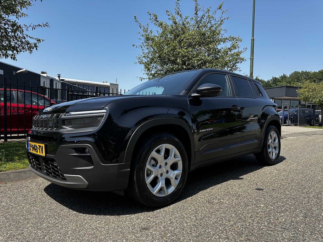 Jeep Avenger - 54 kWh 156pk Aut Longitude Business Pack Apple Carplay - AutoWereld.nl
