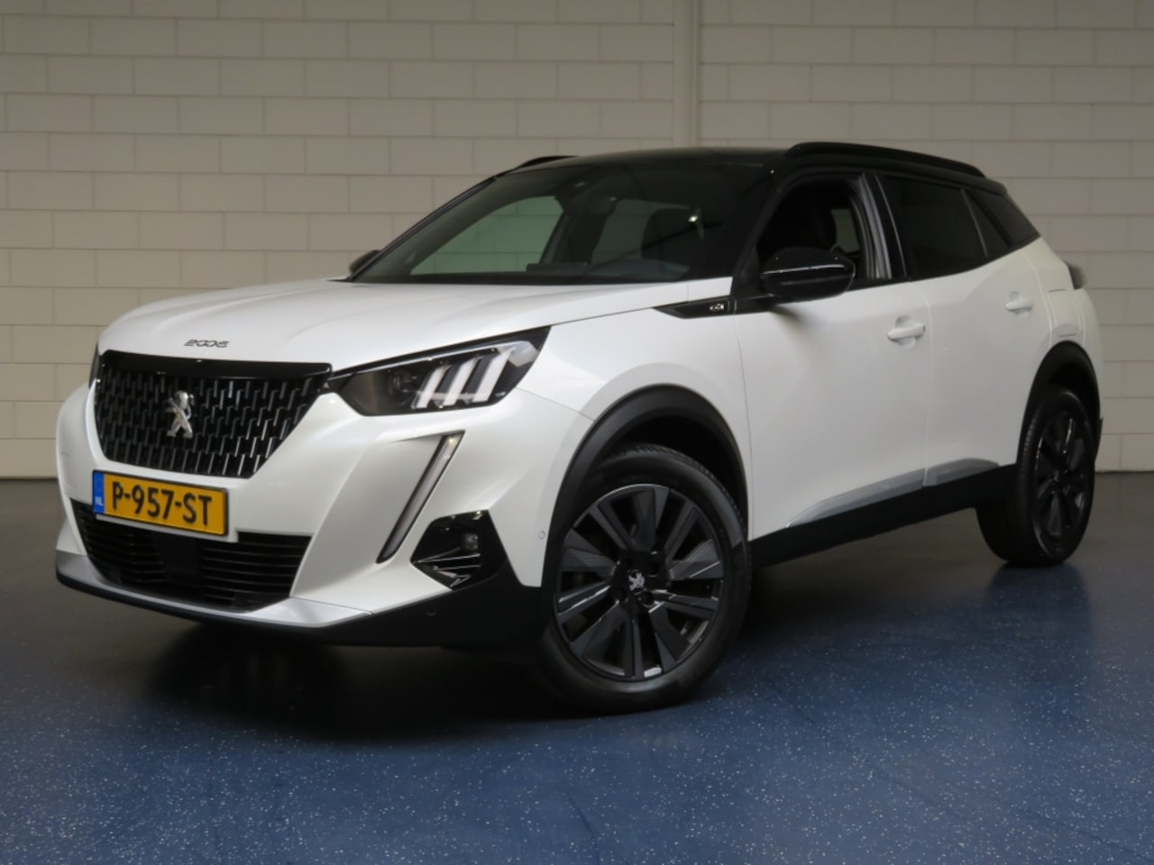 Peugeot 2008 - 1.2 PureTech GT Pack 1.2 PureTech GT Pack - AutoWereld.nl