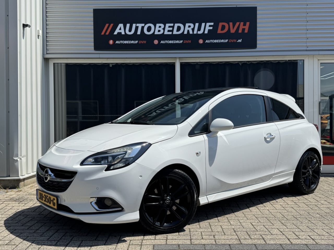 Opel Corsa - 1.0 Turbo OPC-line/ Pano/ Stoel-stuurverw./ Camera/ NAP - AutoWereld.nl