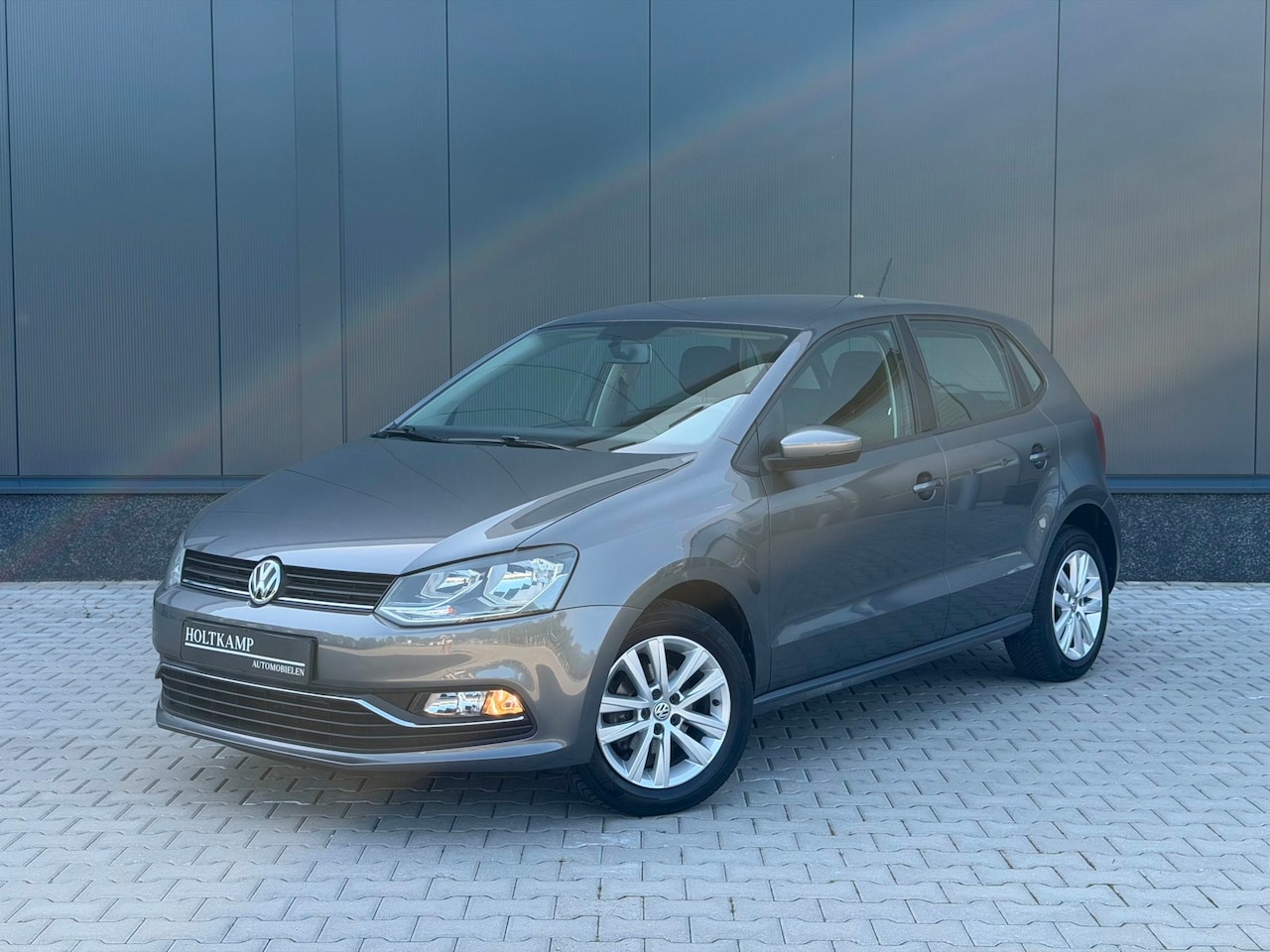 Volkswagen Polo - 1.2 TSI Comfortline | CRUISE | AIRCO | BLUETOOTH - AutoWereld.nl