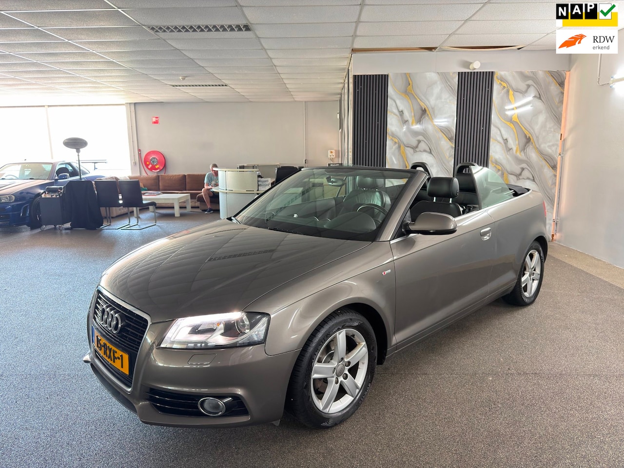 Audi A3 Cabriolet - 1.2 TFSI Pro S-Line Apk Nieuw,2e Eigenaar,Clima,Cruise,N.A.P,Navigatie,Parksensor,2 sleute - AutoWereld.nl