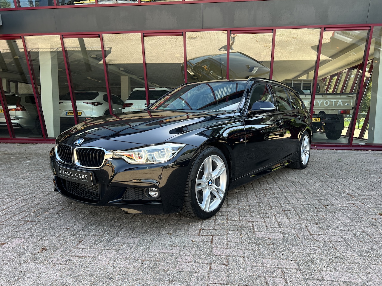 BMW 3-serie Touring - 318i Executive | M-Sport Edition | LED | Alcantara | Cruise | Airco | Stoelverw. | - AutoWereld.nl