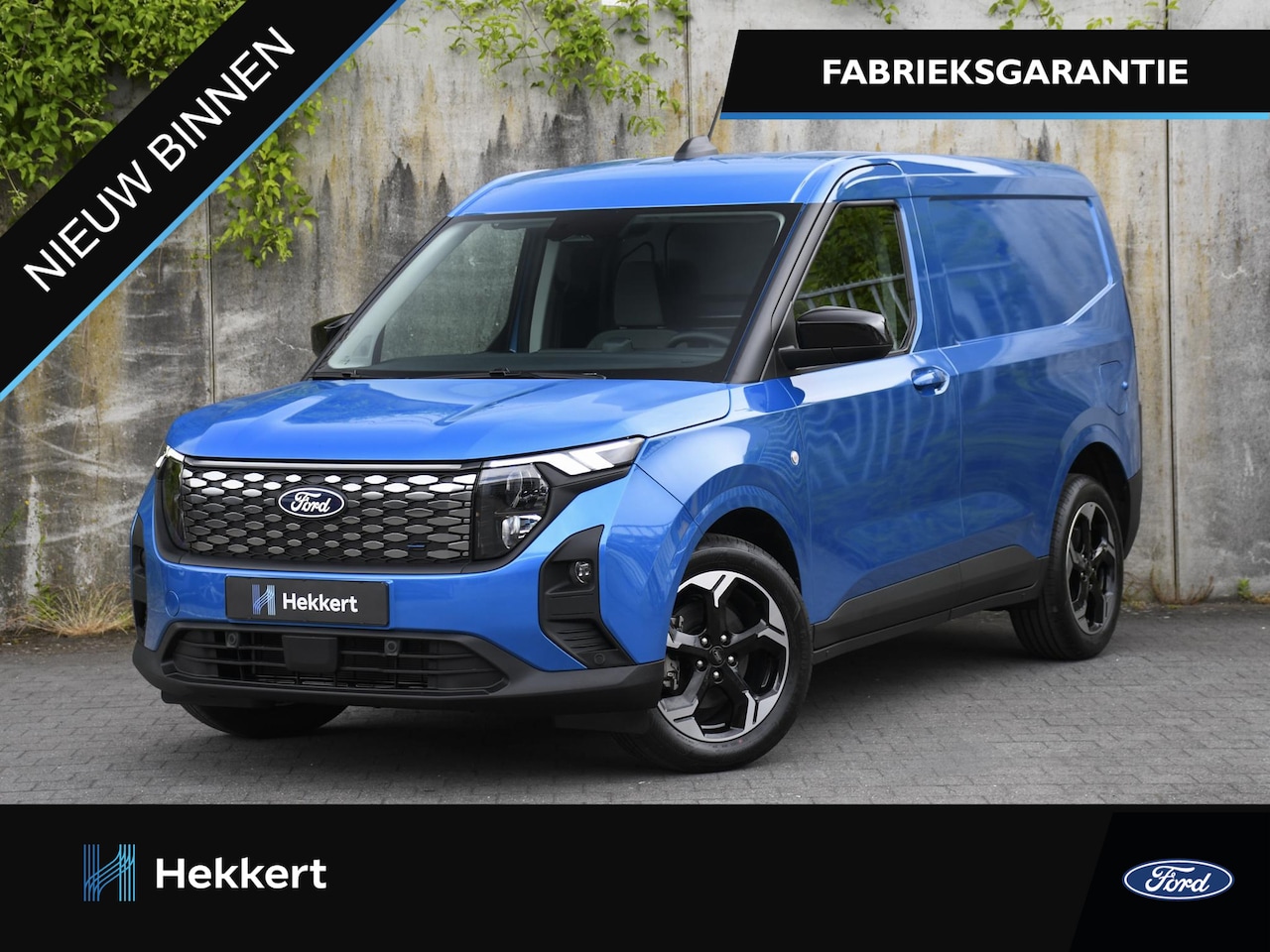 Ford Transit Courier - E-Transit Limited 46kWh 136pk Automaat TREKHAAK | CAMERA | DODE HOEK | NAVI | DAB | ADAPT. - AutoWereld.nl