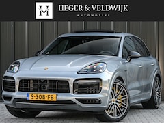 Porsche Cayenne - 3.0 E-Hybrid | NL-Auto | Keramische Remmen | Achterasbesturing | Stoelmassage en -Ventilat