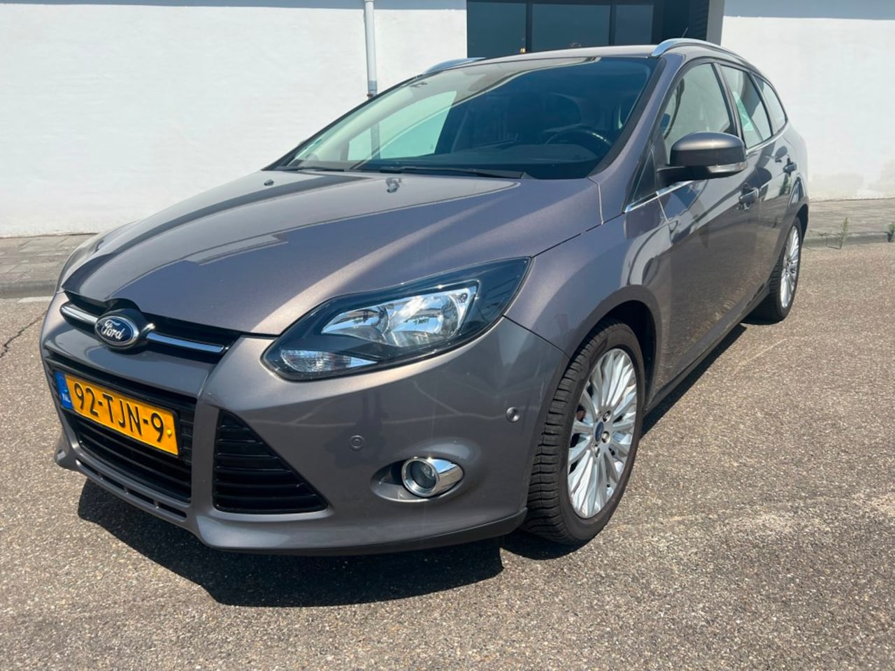 Ford Focus Wagon - 1.6 TI-VCT Titanium 1.6 TI-VCT Titanium, Navi, Cruise, PDC, NAP - AutoWereld.nl