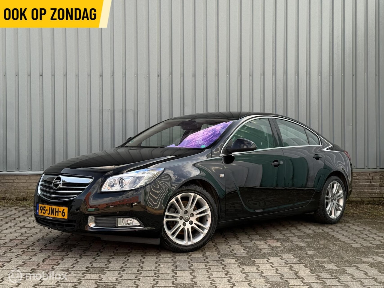 Opel Insignia - 2.0 T Sport | Leer | 221PK - AutoWereld.nl