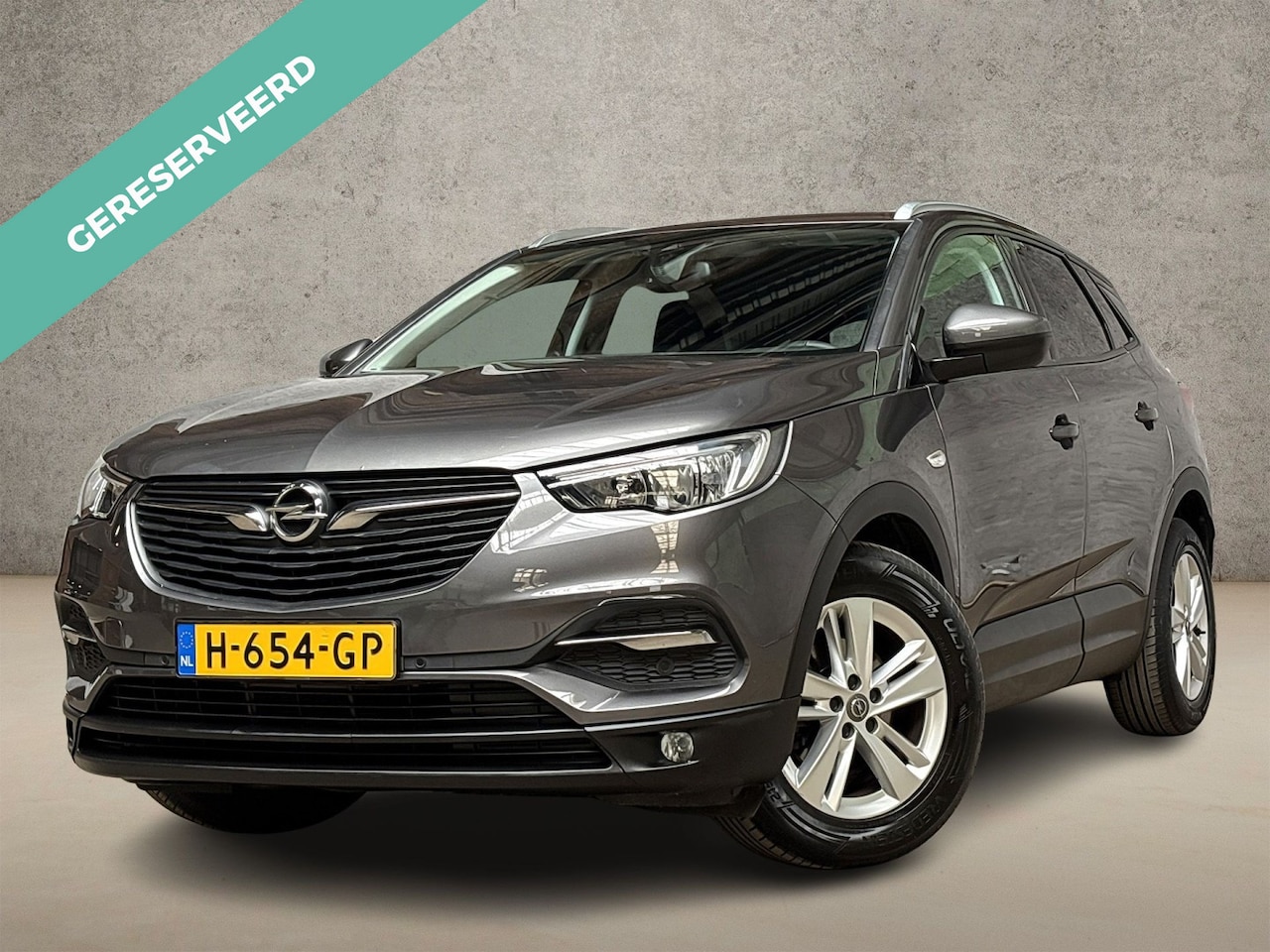 Opel Grandland X - 1.2 Turbo Sport Automaat (APPLE CARPLAY, GROOT NAVI, CLIMATE, STUUR/STOELVERWARMING, SPORT - AutoWereld.nl